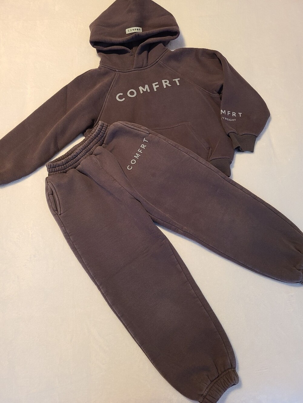 COMFRT Kids Tranquil Hoodie & Pants Sweat Set Size Sm (7-8)
